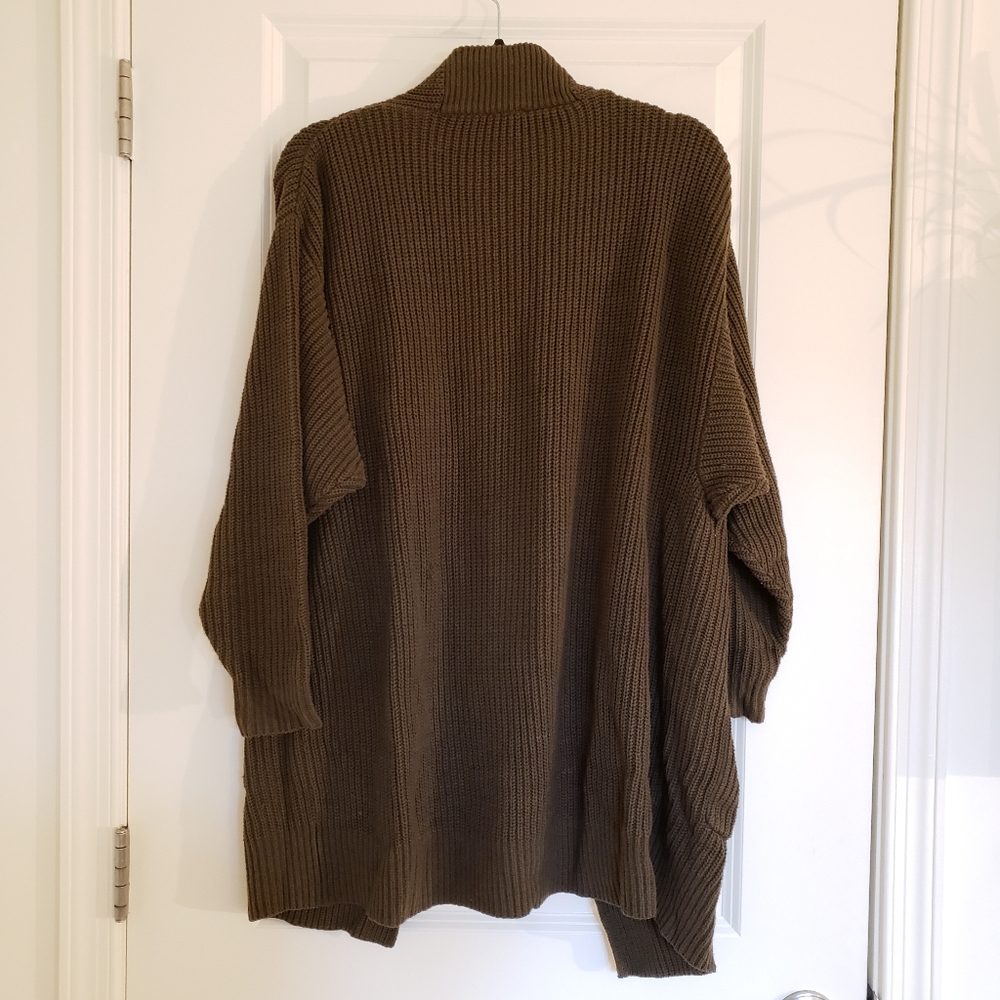 Express Cardigan - Picture 2 of 7